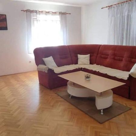 Apartment Eva Rovinjsko Selo Exteriör bild